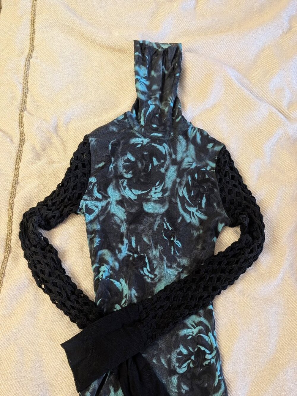 Fuzzi Mesh Top